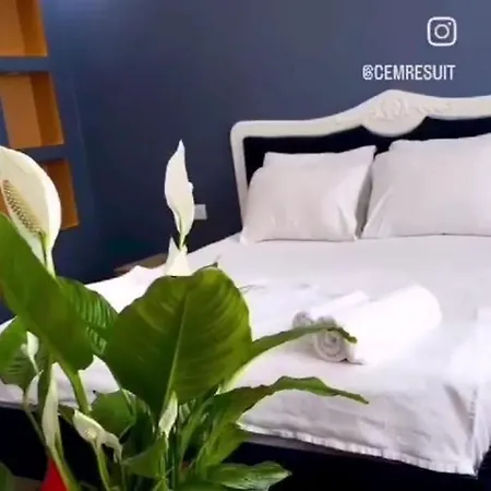 Отель Cemre *
